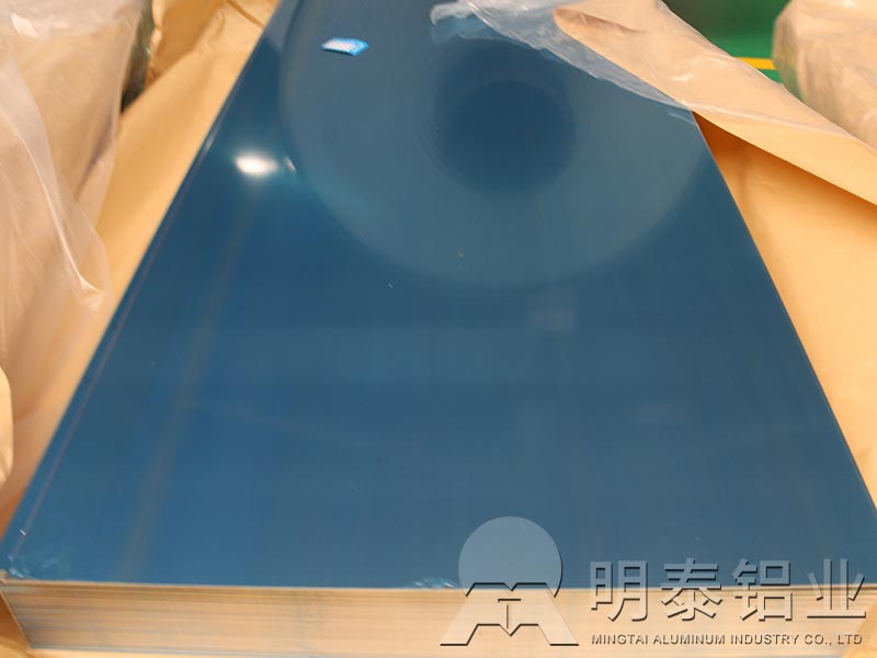 车厢用铝板厂家_5系铝合金硬度高、耐磨损，受到货车全铝车厢亲赖